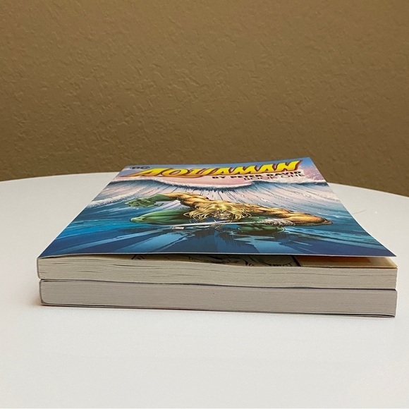 Aquaman by Peter David Book one and two (1-2) - Picture 5 of 6